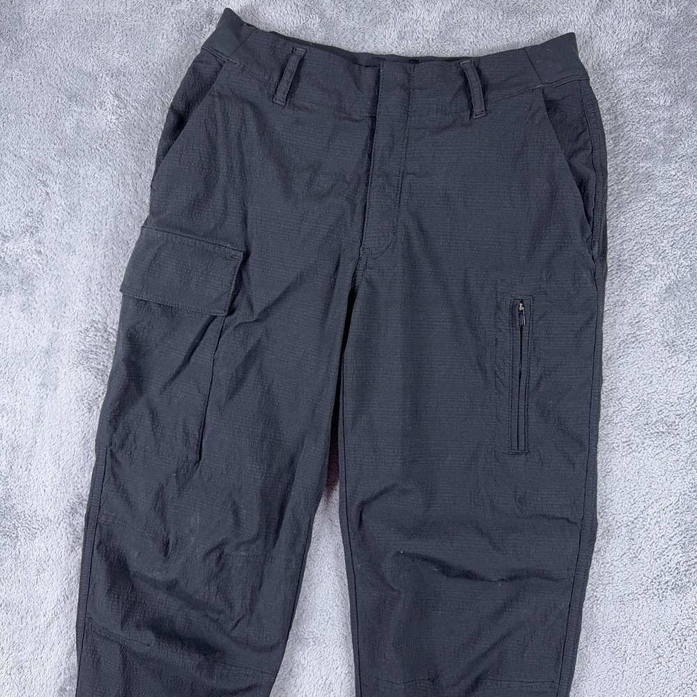 Athleta Trekkie Utility Cargo Pant Womens 2 Black Stretch Ripstop Hiking Outdoor